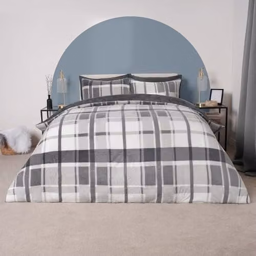 OHS King Size Checked Teddy Fleece Duvet Cover and Pillowcase Set in Grey