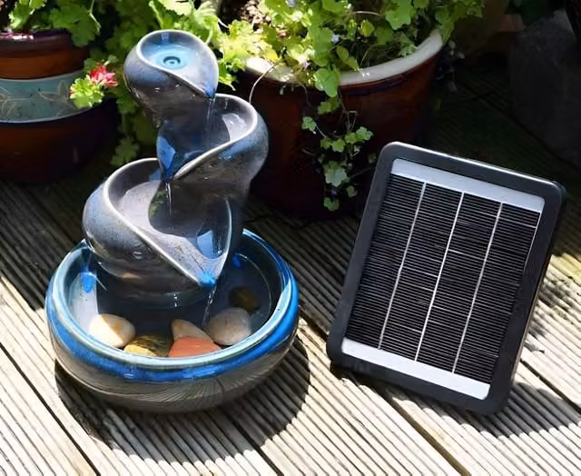 Primrose Cosmos Three-Tier Solar Powered Ceramic Water Feature in Dark Grey, Diameter: 25 cm – 1