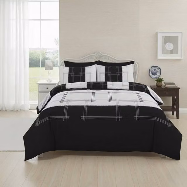 Snug City Vintage Style Patchwork Duvet Cover Set with Matching Pillowcases, Black, 200 x 200 cm
