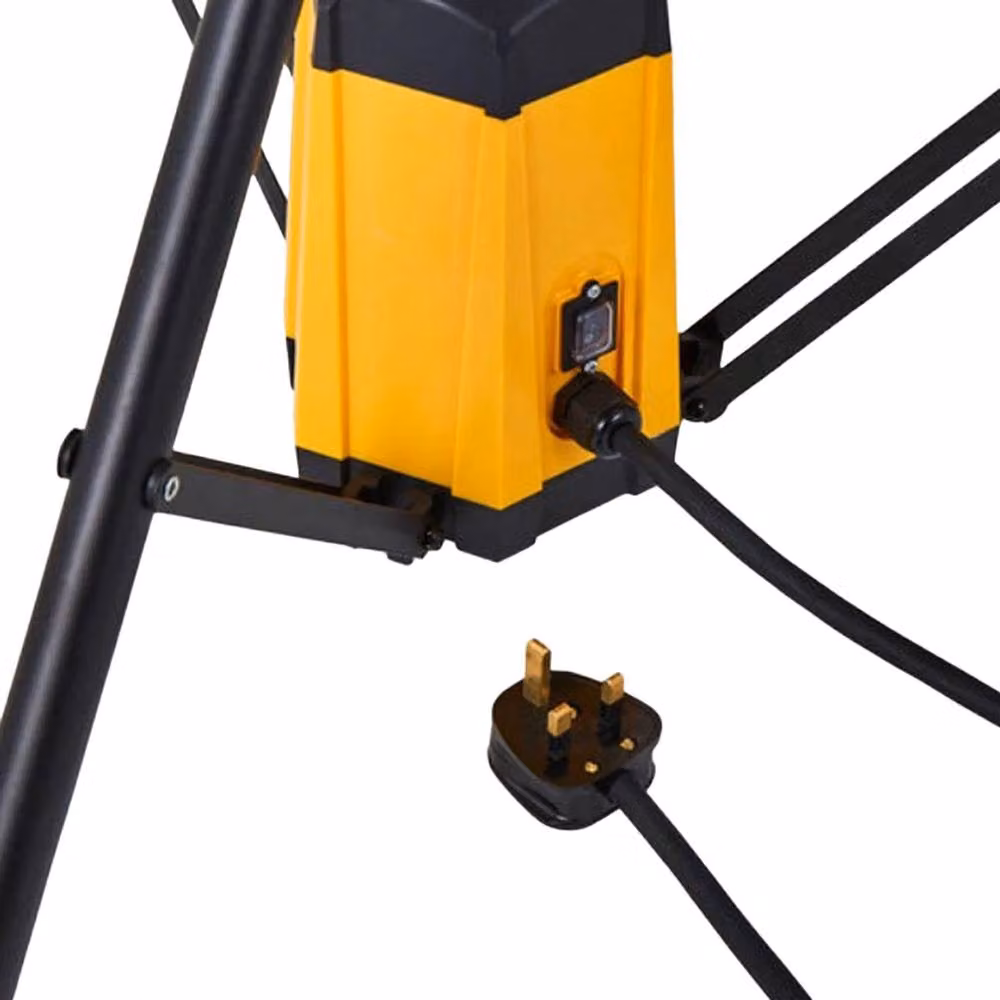 Stanley Plasterer's Area Light with Outlet Socket, 4500 Lumens, Yellow/Multicolour – 3