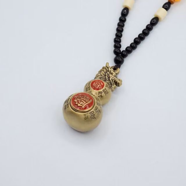 KDMK Gold and Red Metal Feng Shui Gourd Hanging Ornament with Dragon Symbol