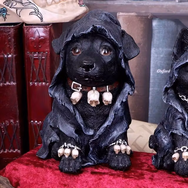 Nemesis Now Reapers Canine Dog Figurine in Black and Brown, Height: 17 cm