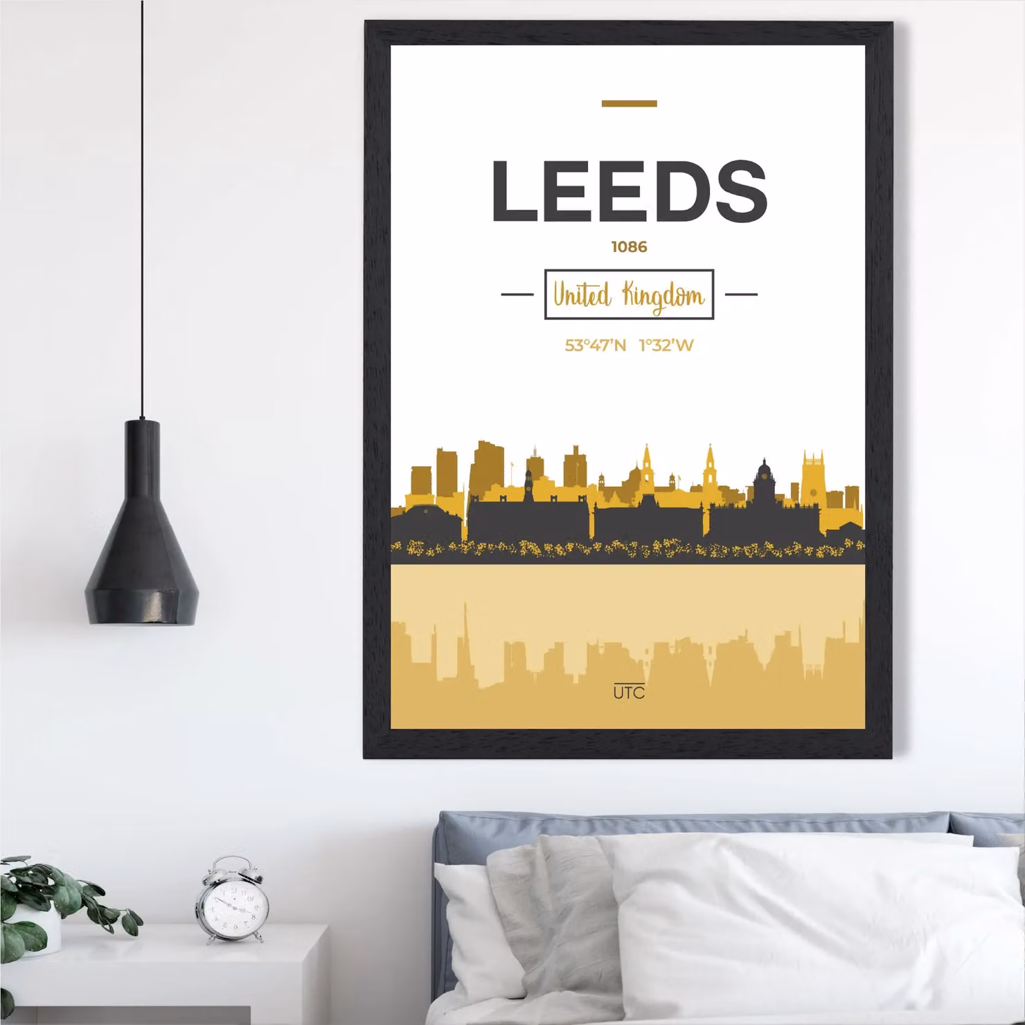 ARTZE Leeds City Skyline Framed Paper Poster in Yellow and Black – 2