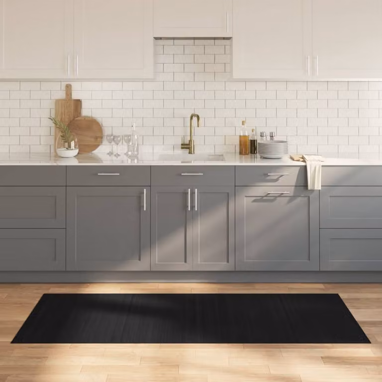 Berkfield Home Rectangular Bamboo and Polypropylene Rug in Black, W: 80 cm, L: 200 cm