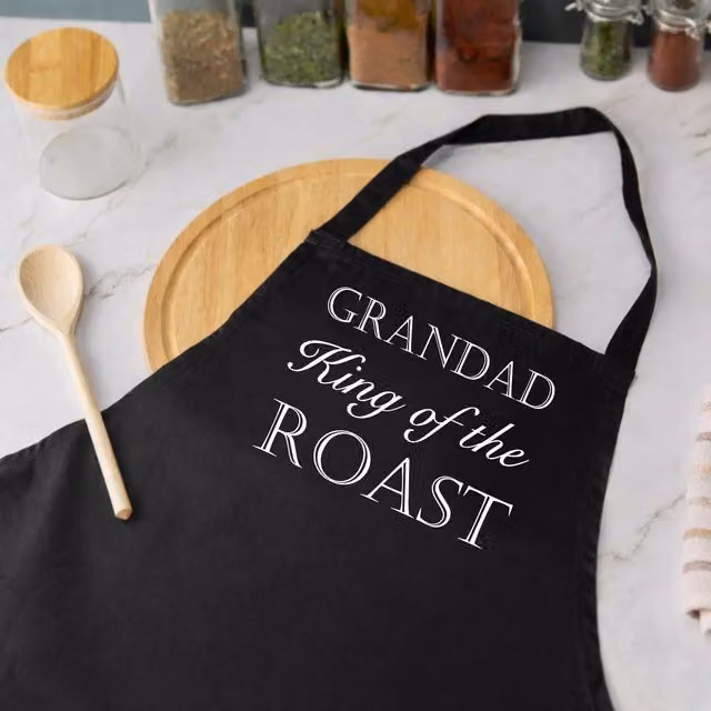 60 Second Makeover Men's Grandad King of the Roast Cotton Apron in Black