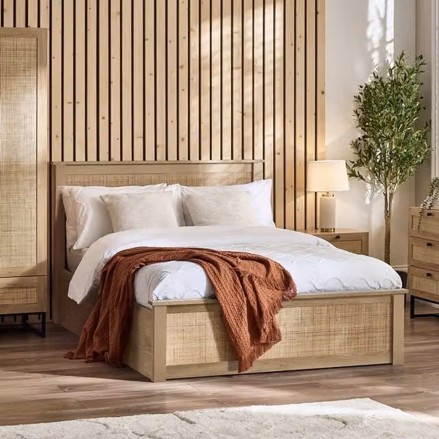 Julian Bowen Padstow Ottoman Bed in Oak with Rattan Details, Double, 140 x 200 cm