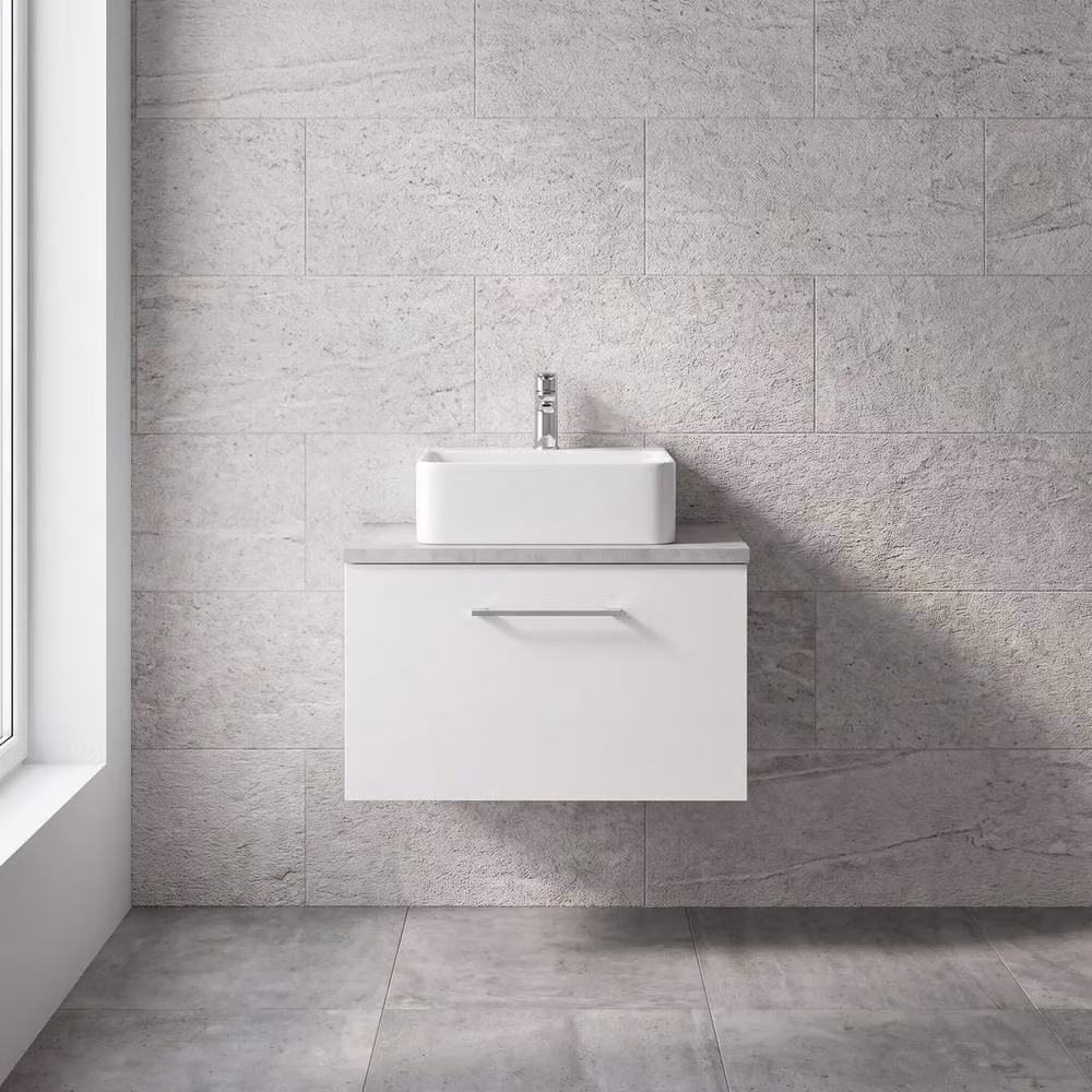 Balterley Gloss White 600mm Wall Hung 1 Drawer Unit and Laminate Worktop – 2