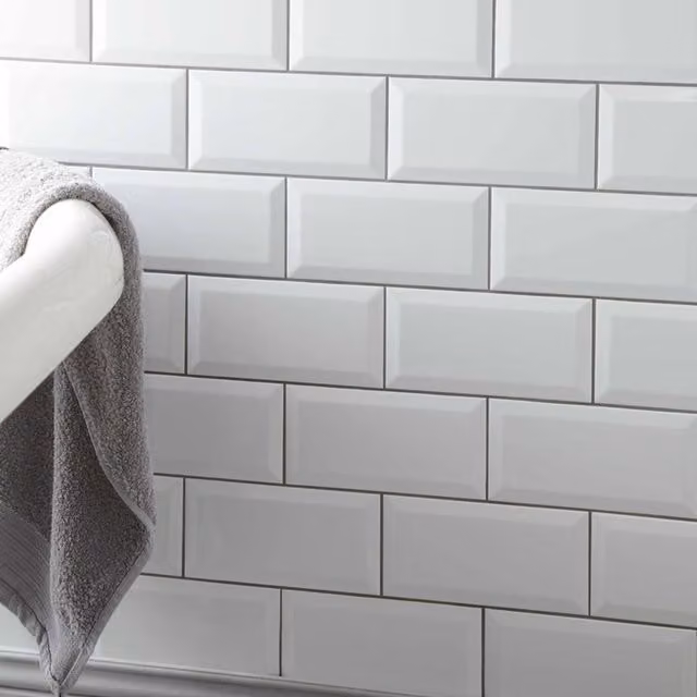 Bathwell White Glossy Metro Ceramic Wall Tiles W/H: 100 x 200 mm