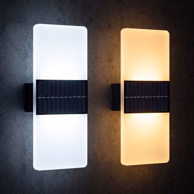 GEEZY Set of Two Dual Colour LED Solar Garden Fence Lights with Dusk Sensor in White and Yellow