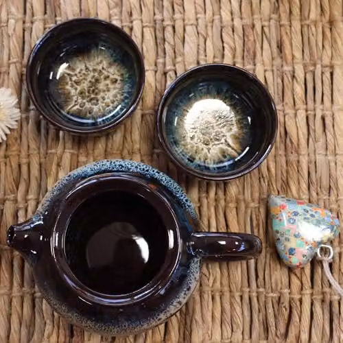 KDMD Herbal Black Glaze Ceramic Teapot Set with Pot and Two Cups, Black – 3