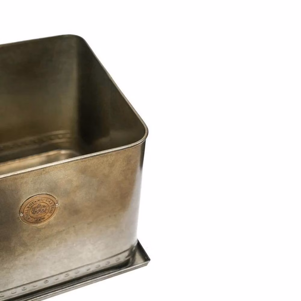 Ivyline Kew Regency Outdoor Planter in Gold, Diameter: 38 cm – 3