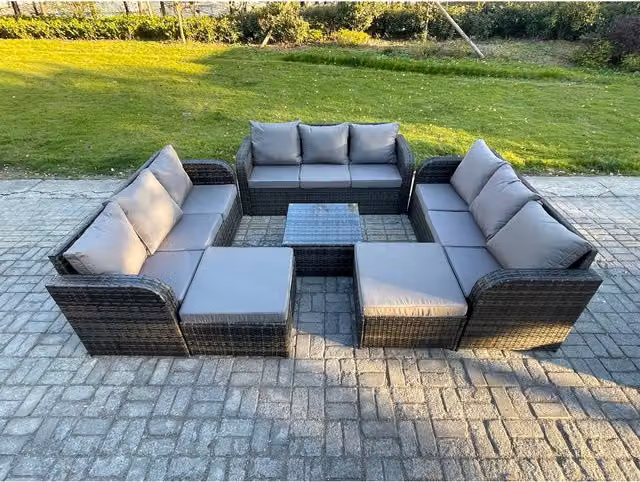 Fimous 11-Seater U-Shape Outdoor Rattan Garden Sofa Set with Coffee Table and Ottomans in Grey