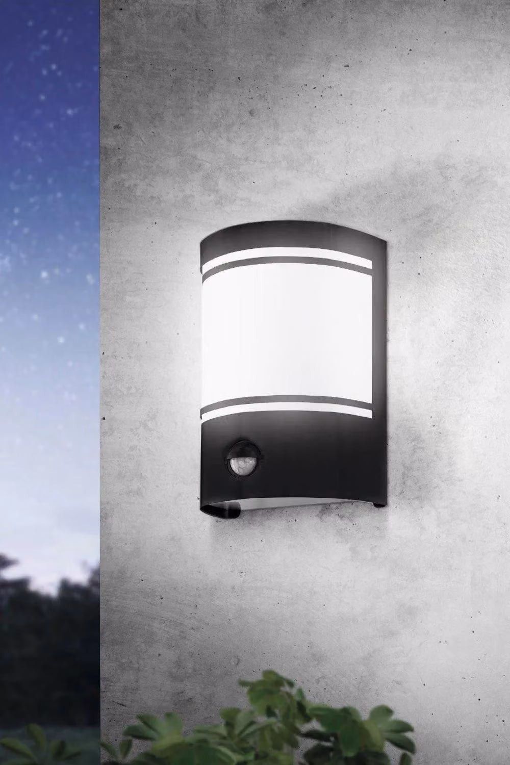 Eglo Cerno Metal and Glass IP44 Outdoor Wall Light with Motion Sensor in Black – 2