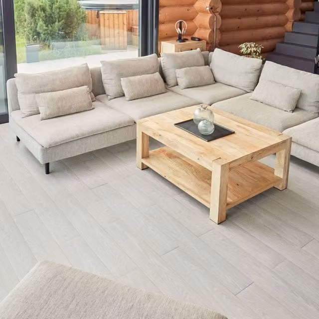 Novecrafto Self Adhesive Wood Look Vinyl Floor Planks in White Scandinavian Style