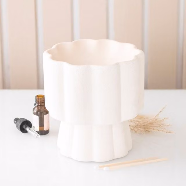 Something Different Wholesale Ceramic Scalloped Pedestal Oil Lamp in Beige and White
