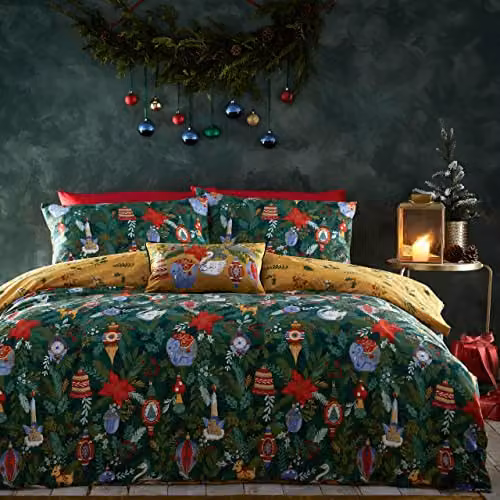 Riva Home Deck The Halls Reversible Christmas Duvet Cover Set in Green, 200 x 200 cm