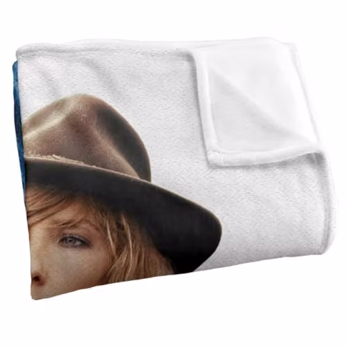 Yellowstone Deep Thought Beth Silky Touch Super Soft Fleece Throw Blanket, White, W/D: 152 x 127 cm – 2