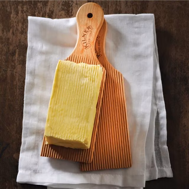 Kilner Rectangular Wooden Butter Paddles in Brown