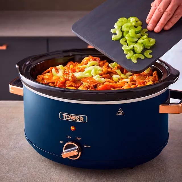 Tower Cavaletto 3.5L Slow Cooker in Blue, Black and Gold
