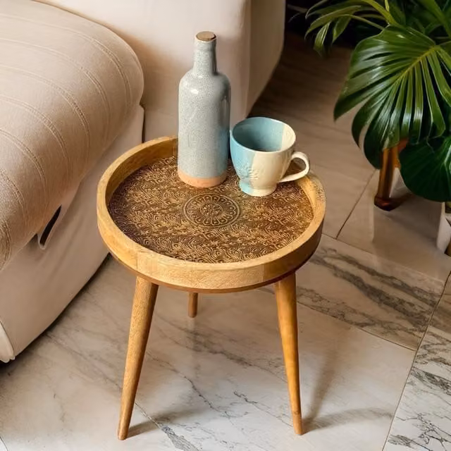 Hartsmede Handcrafted Mango Wood Side Table with Detachable Legs, Round Gold and Brown Design, H 61 cm x W 37 cm x D 37 cm