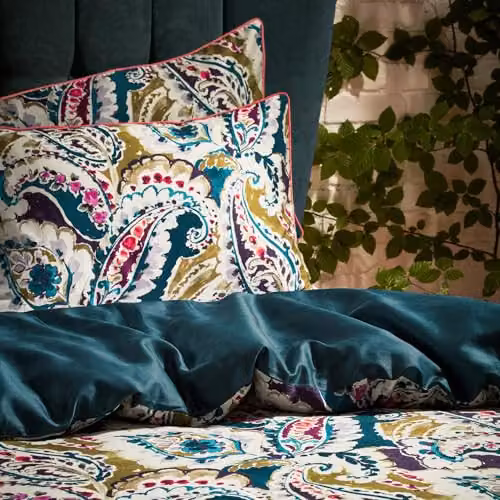 Edinburgh Weavers Aretha Reversible Paisley Duvet Set and Pillowcase Set, 200 Thread Count Cotton Mako Satin, Petrol and Green, W/D/H: 200 x 220 cm and 140 x 200 cm – 5