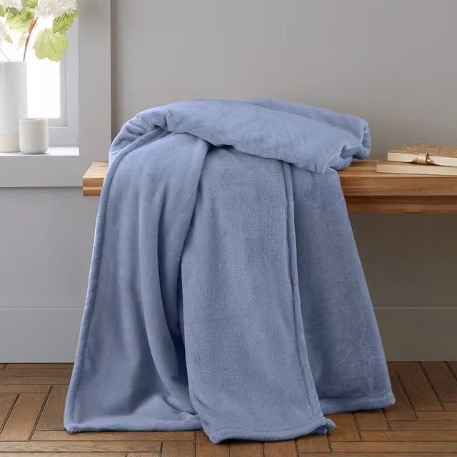 Catherine Lansfield Raschel Velvet Touch Throw in Blue, W: 130 cm, D: 170 cm – 1