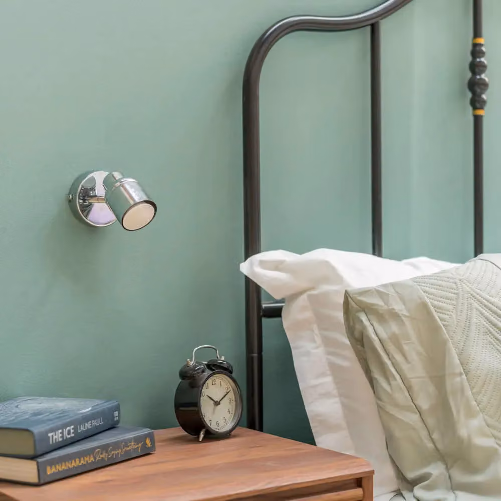 ValueLights Benton Adjustable GU10 IP44 Rated Bathroom Wall Light in Silver – 3