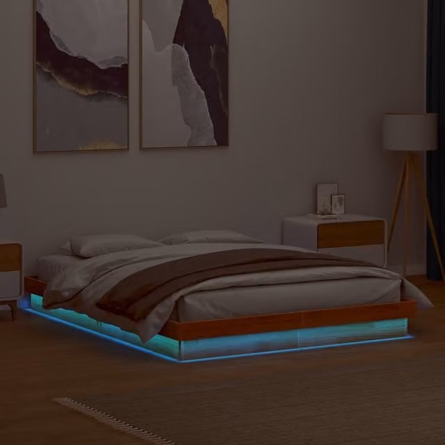 Berkfield Home King Size Solid Wood LED Bed Frame in Wax Brown with Under-Bed Lighting and USB Charging Port, W/D/H: 150 x 200 cm – 1