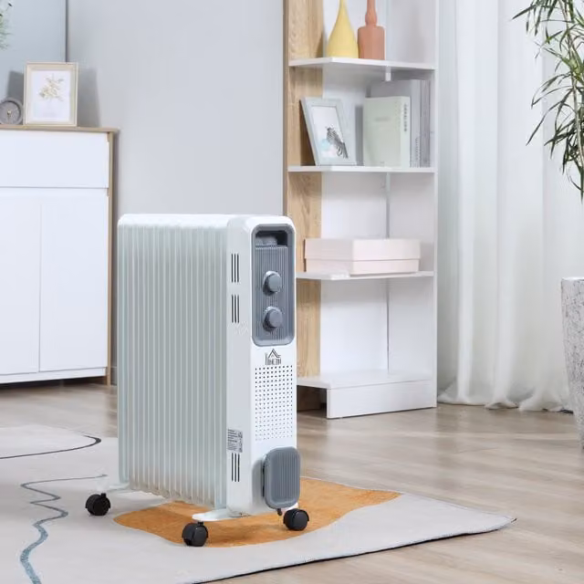 HOMCOM White Freestanding Oil Filled Radiator with Thermostat and Overheat Protection