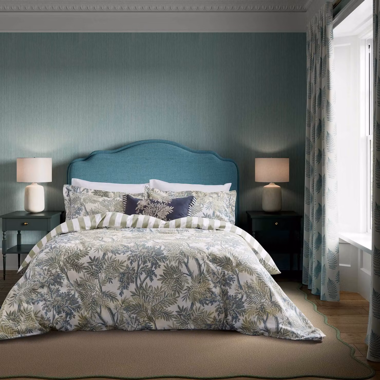Sanderson Tapestry Tree Blue Cotton Double Duvet Cover and Pillowcase Set, W: 140 cm, L: 200 cm – 2