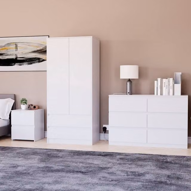 Vida Designs Denver Modern Bedroom Set in White