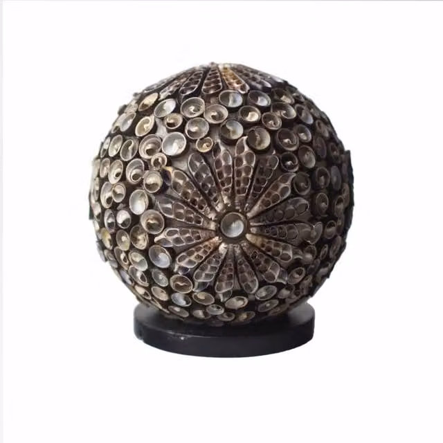 KDMD Boho Sea Shell Tabletop Lamp, Chocolate Brown Sphere, Diameter: 15 cm – 1