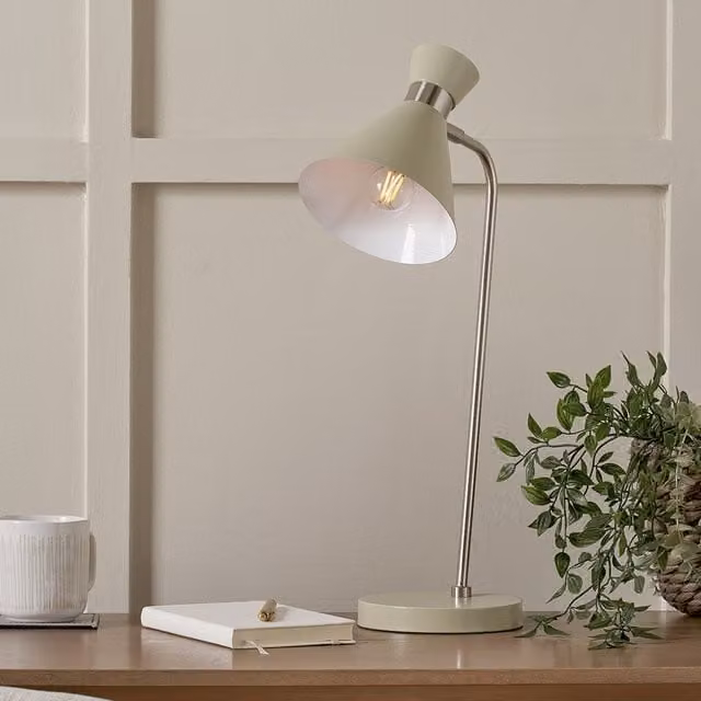 Pacific Lifestyle Modern Metal Table Lamp in Green and Silver