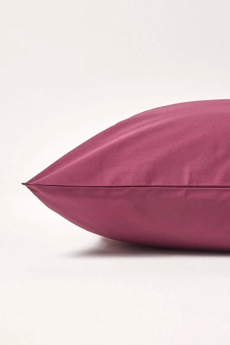 Homescapes Egyptian Cotton Percale Euro Pillowcase, Purple, W/D/H: 80 x 80 x 0 cm, 200 TC
