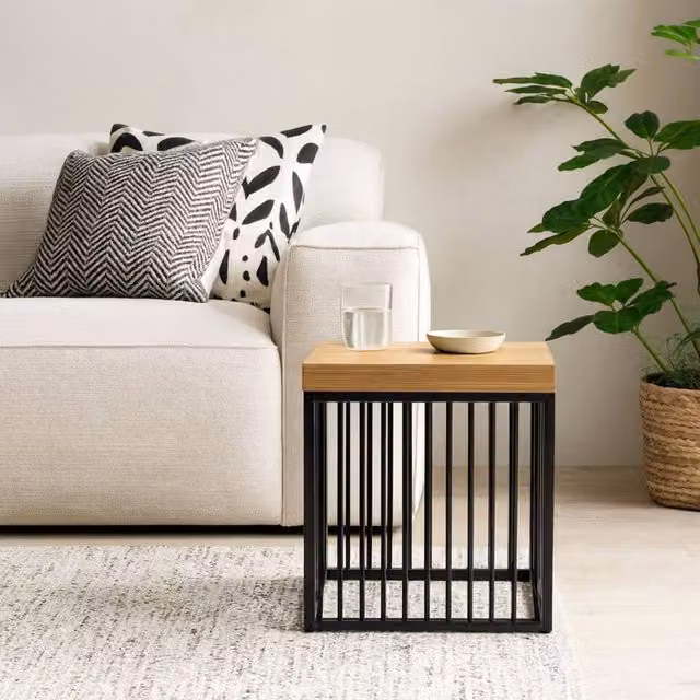 Wyld Haus Porto Side Table with Wild Oak Effect Top and Slim Black Metal Frame in Natural – 1