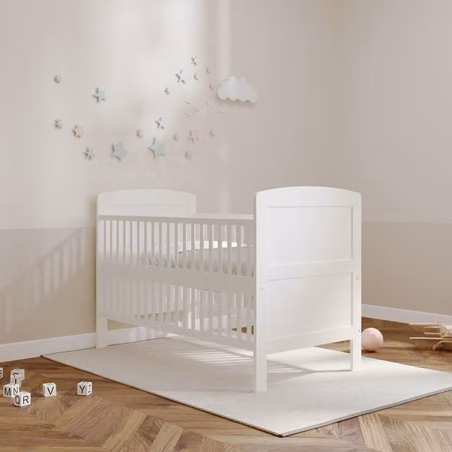 Viculii Modern White Baby Cot Bed with Drop Side