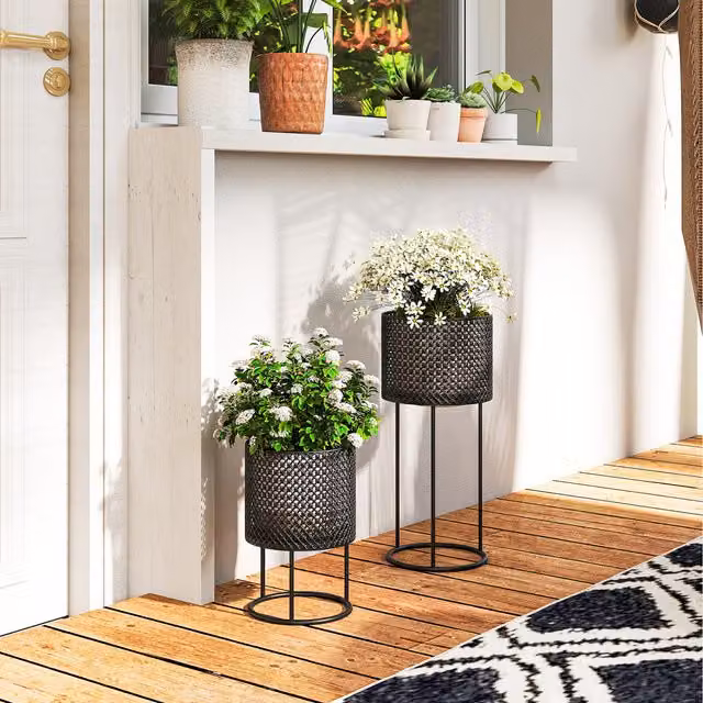 Outsunny Set of 2 Black Metal Plant Pots for Indoor and Outdoor Garden Use