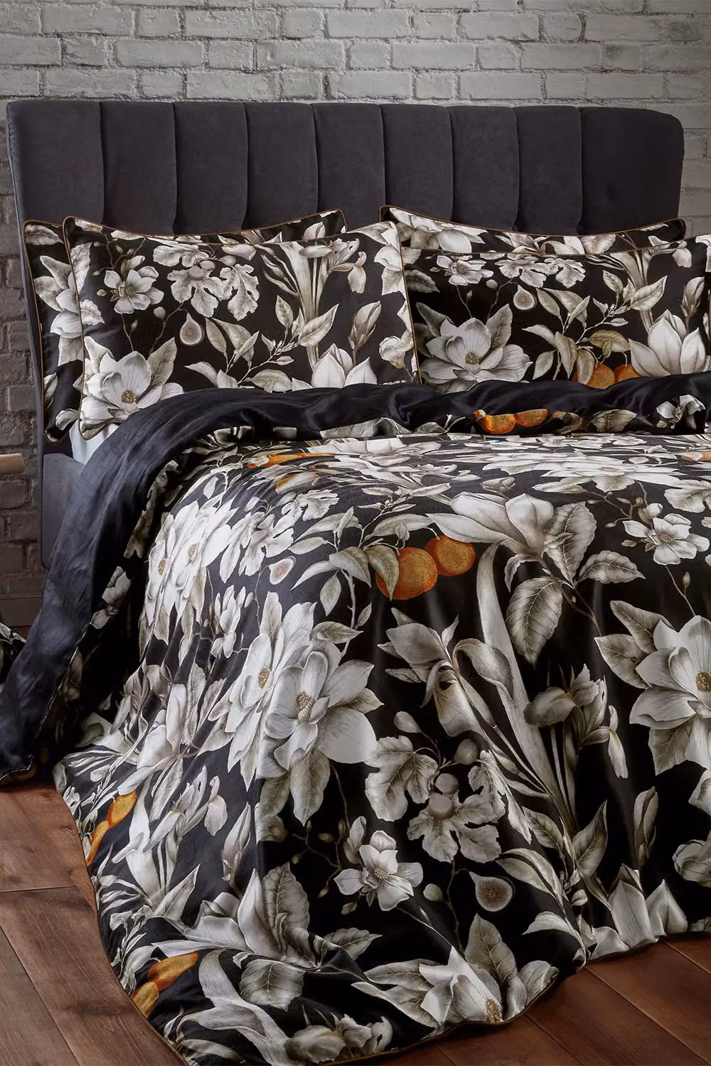 Edinburgh Weavers Lavish 200 Thread Count Floral Piped Cotton Sateen Duvet Cover Set, Black, W/H: 140 x 200 cm – 4