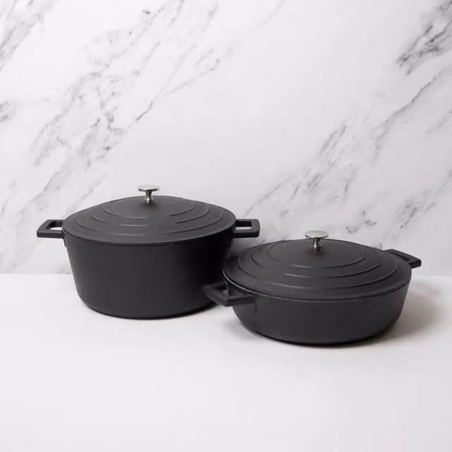 MasterClass 2pc Cast Aluminium Casserole Dish Set in Black and Grey, 4L & 5L