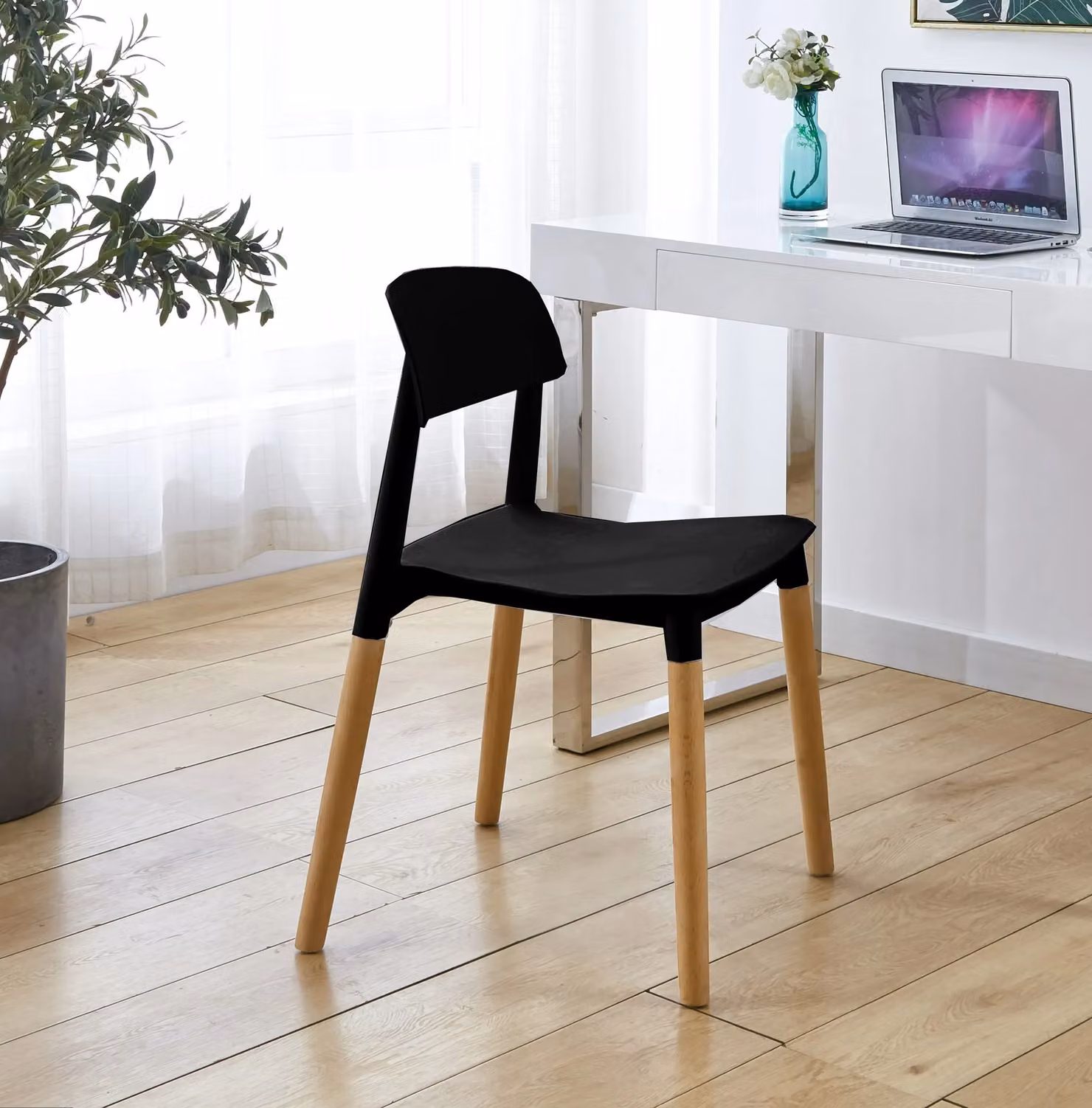 Nordlys Set of 4 Black Scandinavian Dining Chairs with Beech Wood Legs – 2