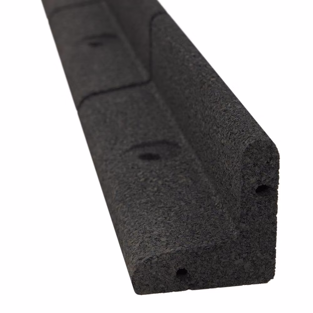 Monstershop Flexible Black Lawn Edging 4.8m with Rubber Mallet and Plastic Pegs – 3