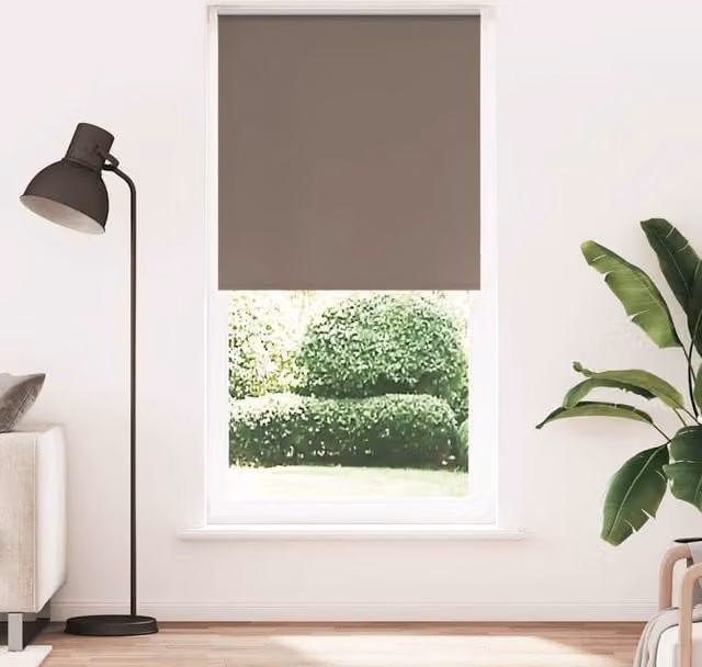 Berkfield Home Blackout Roller Blind, Brown Polyester, W: 115 cm, H: 210 cm