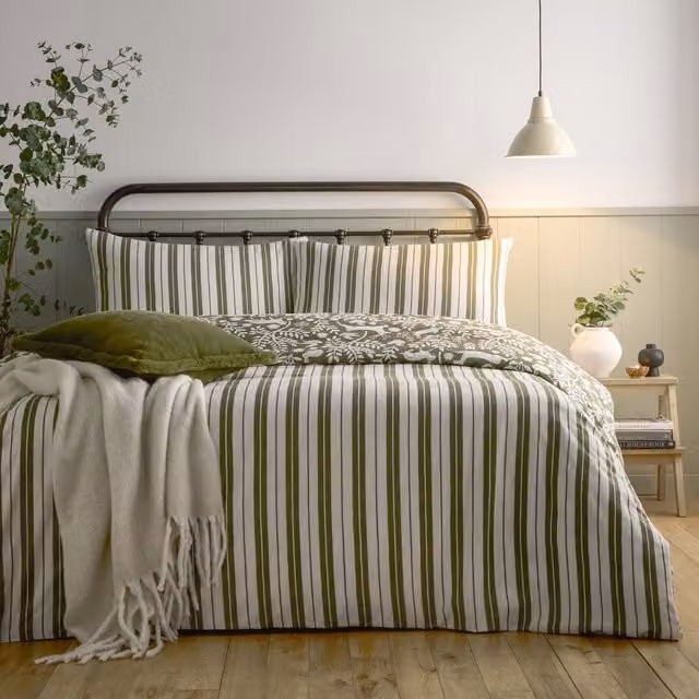 Make It A Home Skandi Woodland Reversible Striped Brushed Cotton Duvet Cover Set in Green, 140 x 200 cm