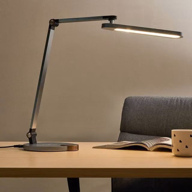 Wyld and Coco Grey Desk Lamp with Wireless Charging and Stepless Dimmer – 1