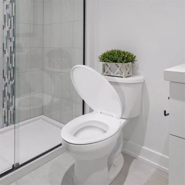Nordara White Heavy Duty Plastic Toilet Seat with Steel Fittings – 1