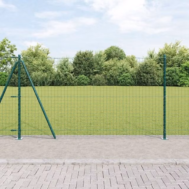 Berkfield Home Set of 26 Green Galvanised Steel Round Bolt Down Fence Posts with Base Plates