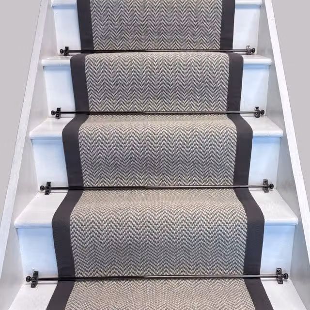 RainbowHome Herringbone Dapple Pure Wool Stair Runner with Grey Cotton Border in White, W: 70 cm x L: 600 cm