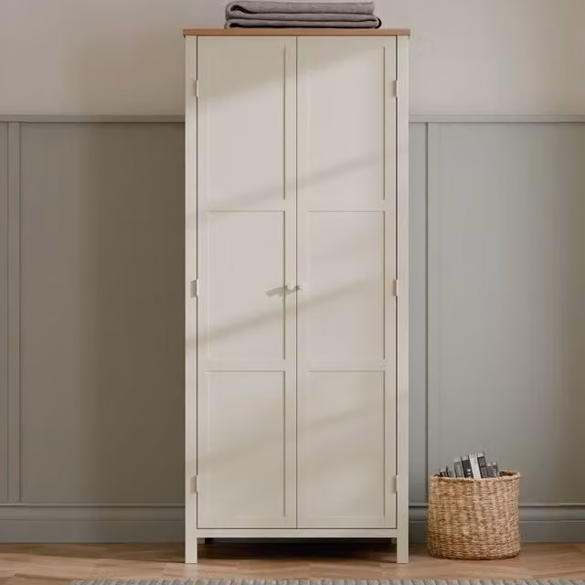 Julian Bowen Coxmoor Freestanding Oak Wardrobe with Hinged Doors