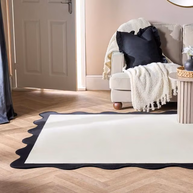 OHS Scallop Edge Non-Slip Soft Area Rug in Cream, W: 160 cm, L: 230 cm