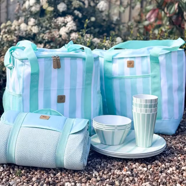 Thurlestone Bayside Set of 4 Striped Plastic Drinking Tumblers in Green